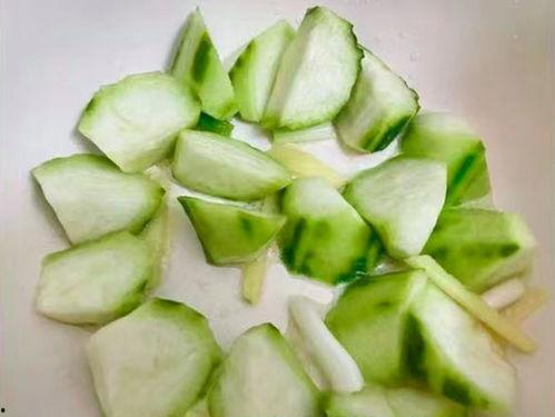 谷雨 木木吃瓜,木木吃瓜趣事多